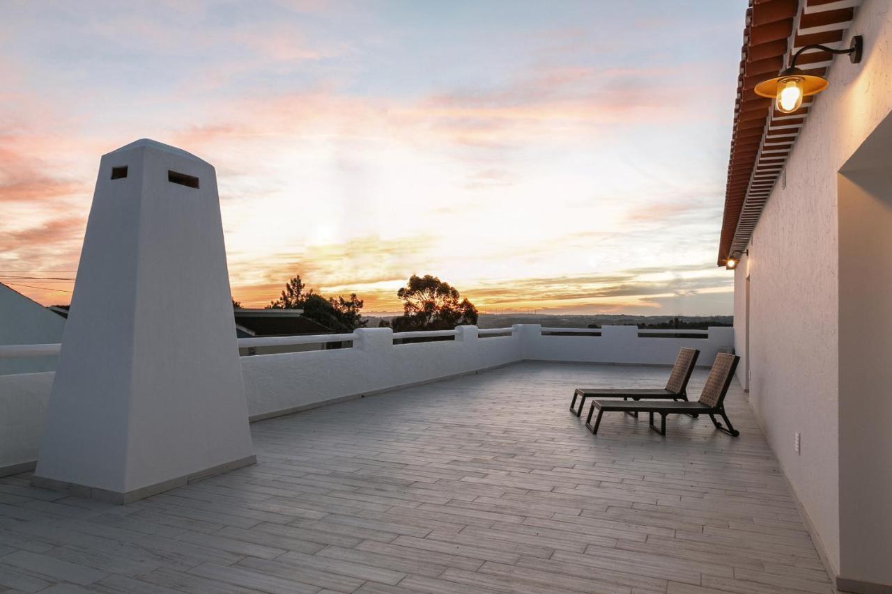Pe No Campo Suites And Villa Carvalhal  Экстерьер фото